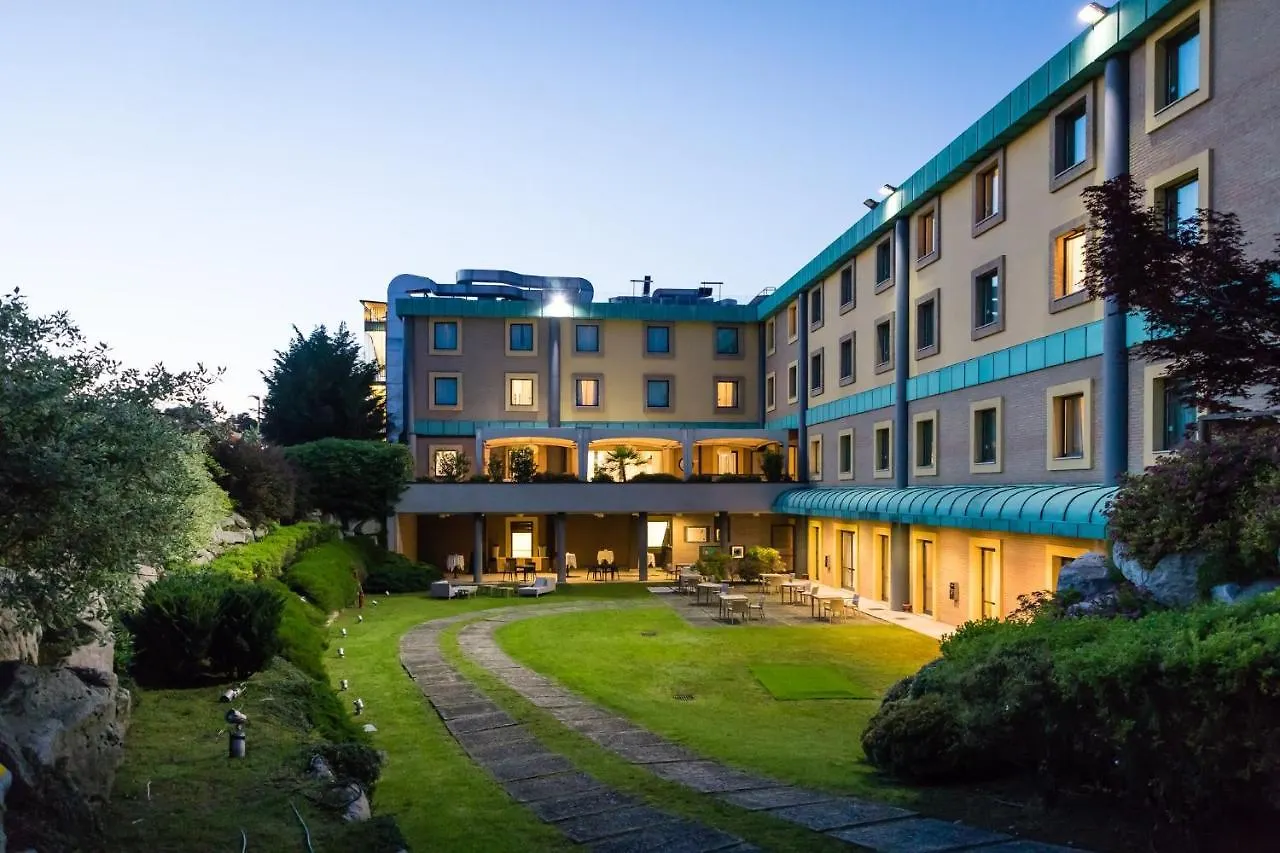 Crowne Plaza Milan - Malpensa Airport By Ihg Hotel Case Nuove