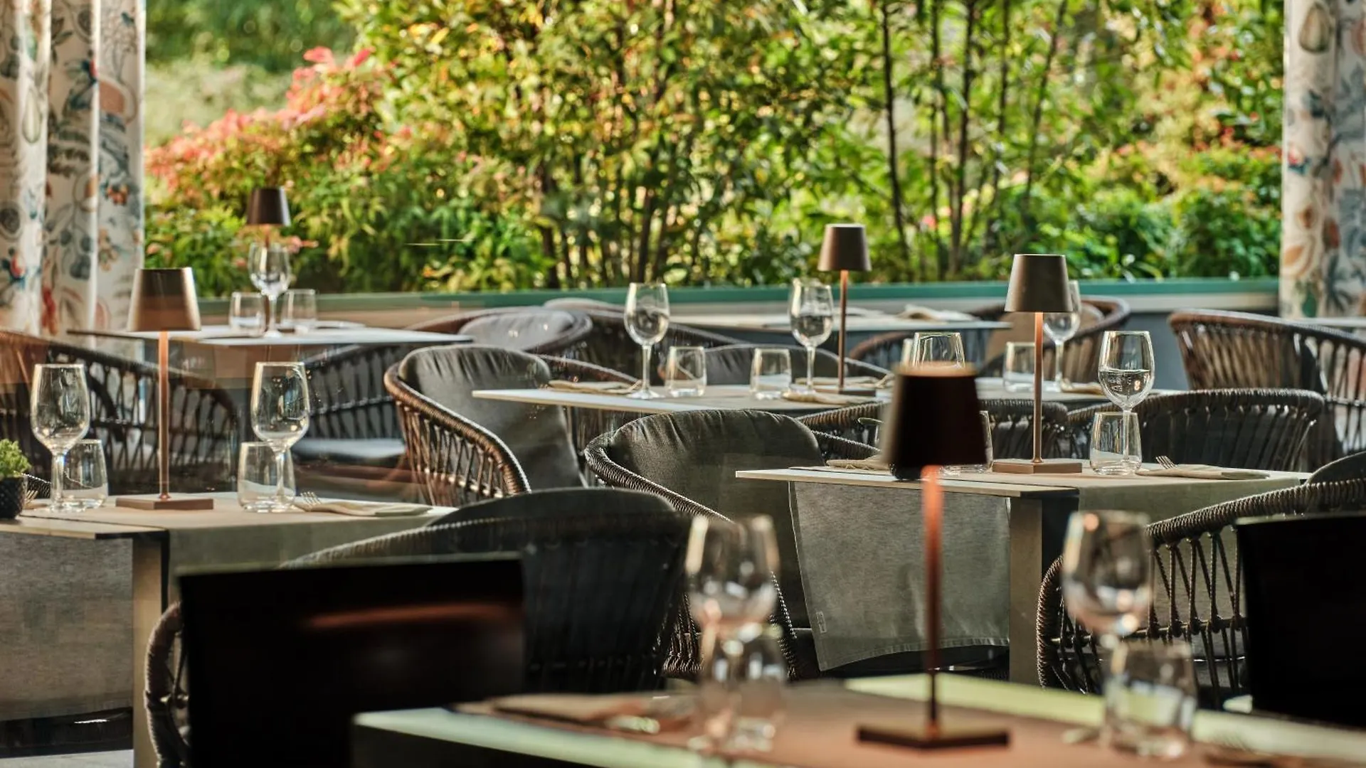 ****  Crowne Plaza Milan - Malpensa Airport By Ihg Hotel Case Nuove  Italy