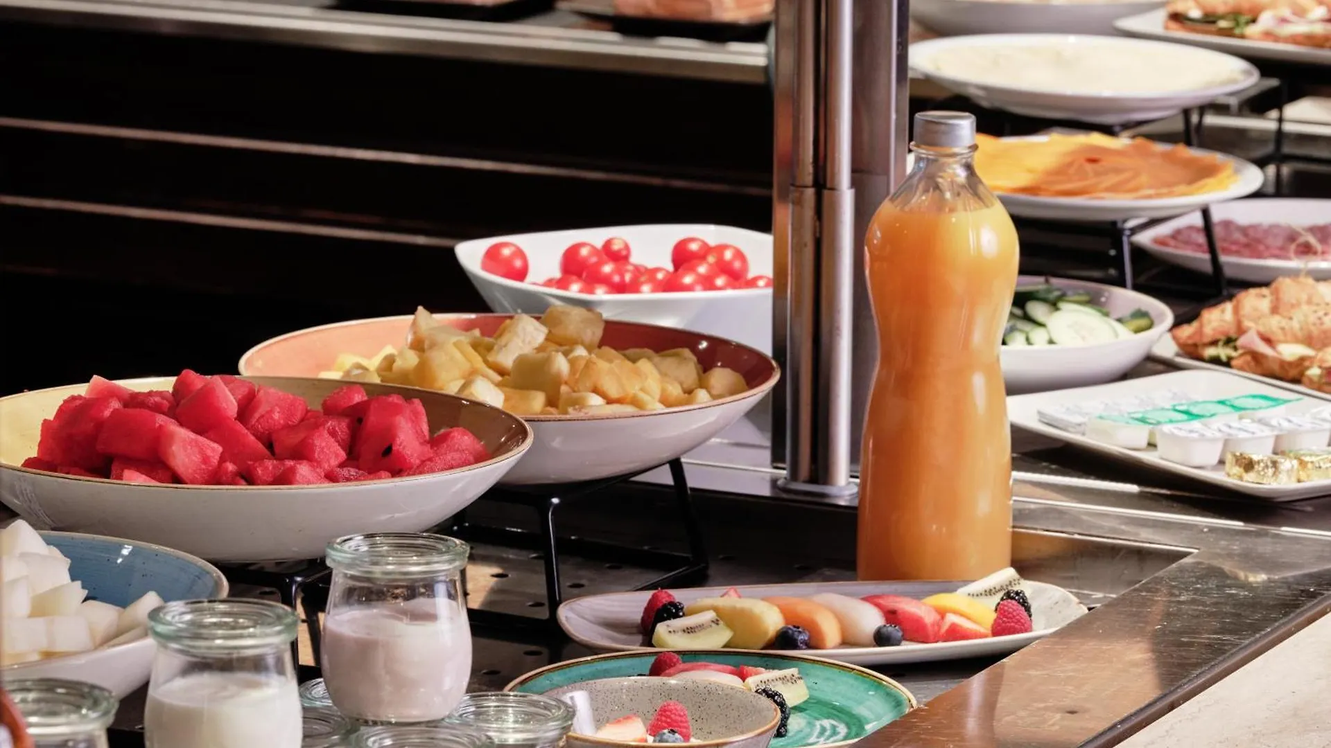 Crowne Plaza Milan - Malpensa Airport By Ihg Hotel Case Nuove