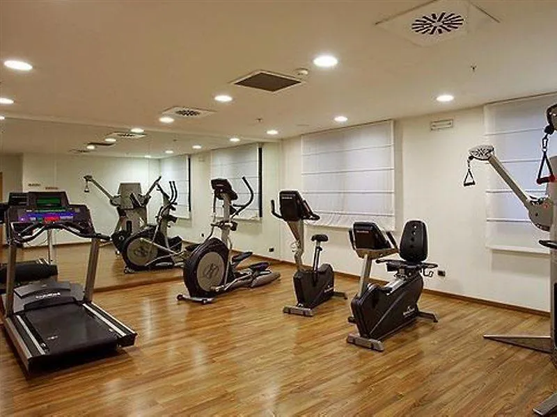 Hotel Crowne Plaza Milan - Malpensa Airport By Ihg Case Nuove  Italia
