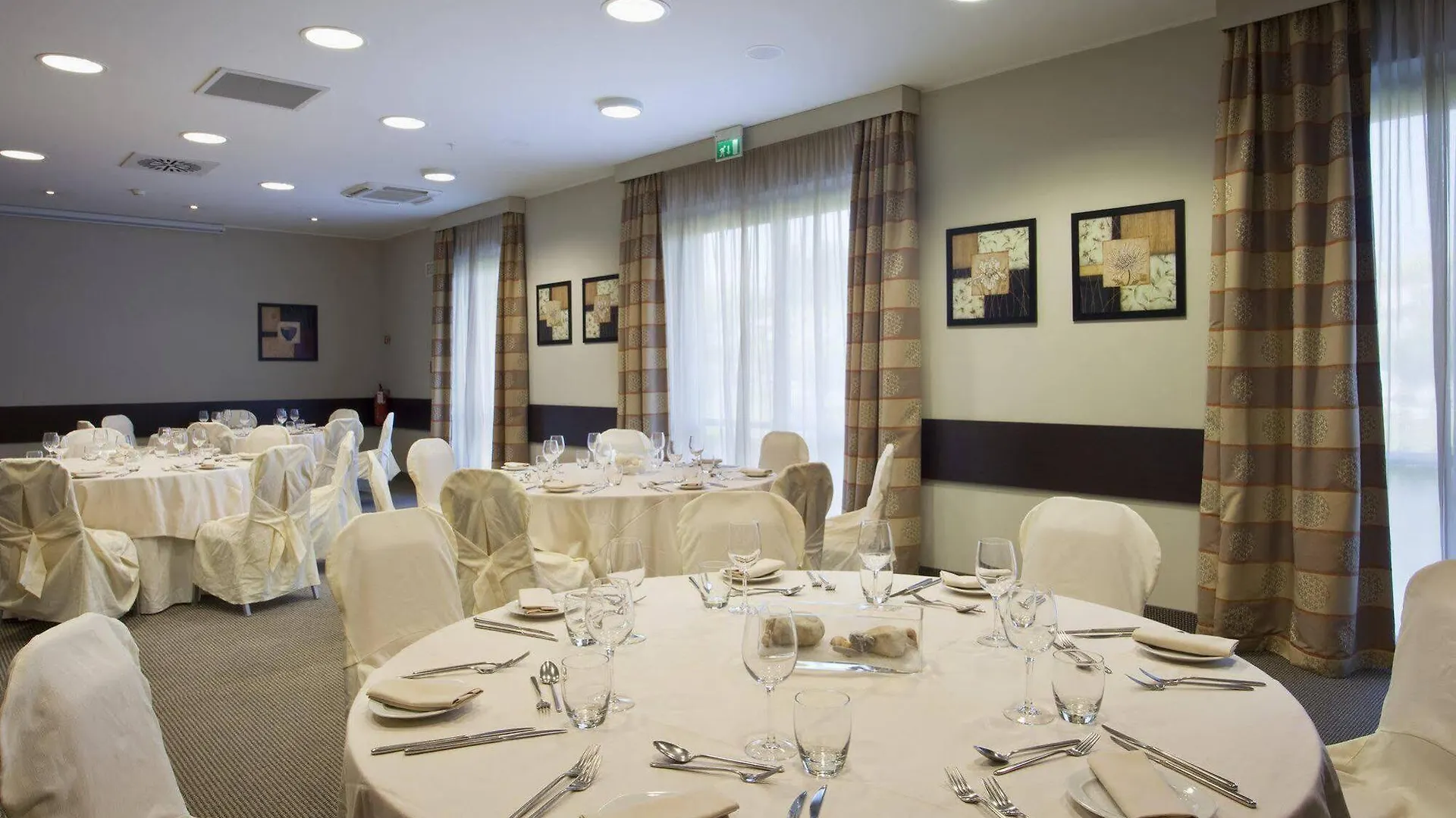 Hotel Crowne Plaza Milan - Malpensa Airport By Ihg Case Nuove