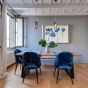 Apartment San Marco By Mamo Florence