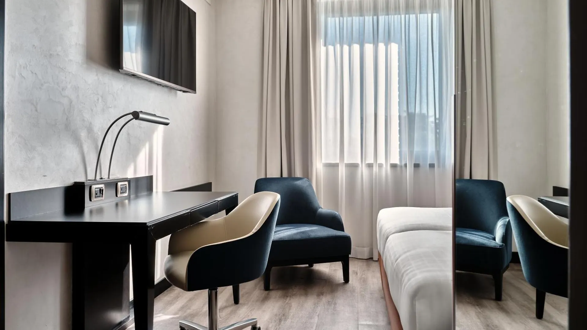 Crowne Plaza Milan - Malpensa Airport By Ihg Hotell Case Nuove