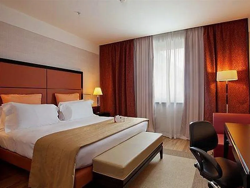 Crowne Plaza Milan - Malpensa Airport By Ihg Hotell Case Nuove